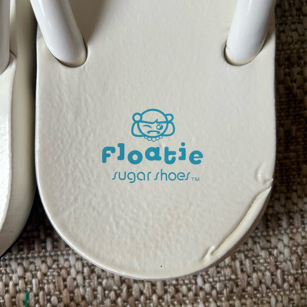 Sugar Shoes Floaties Y2K - Picture 2 of 4